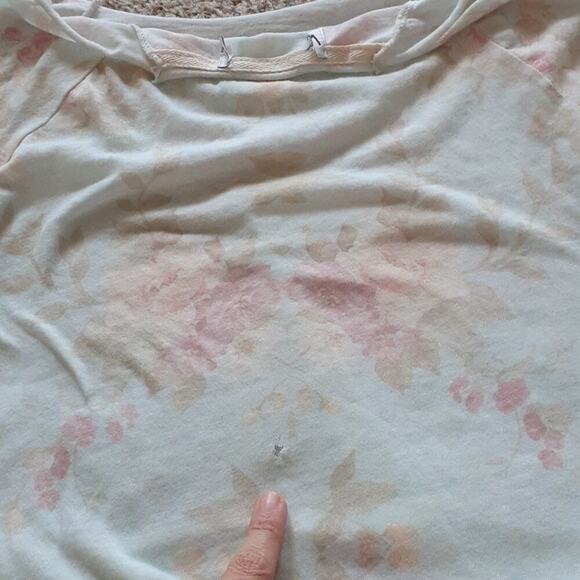 WILDFOX small sheer floral top (DEFECT), NWT, $72 - Picture 4 of 7